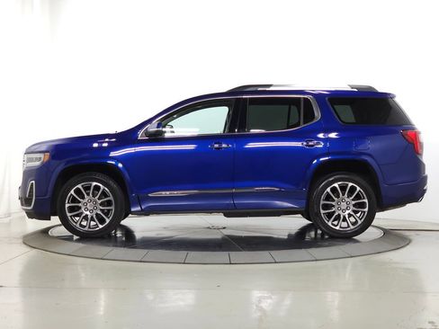 Used 2023 GMC Acadia Denali w/ Denali Technology Package AWD/4WD image 4