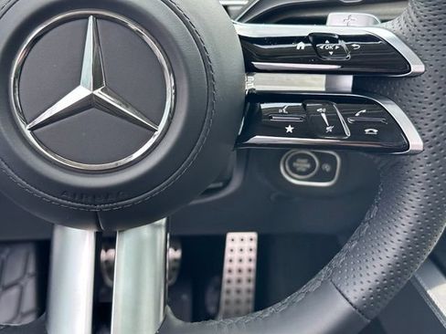 New 2026 Mercedes-Benz GLS 450 4MATIC image 21