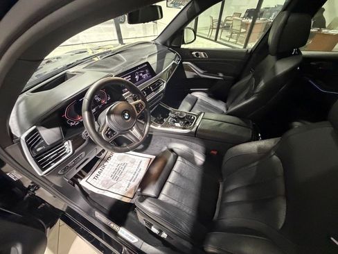 Used 2020 BMW X5 M50i w/ Premium Package AWD/4WD image 24
