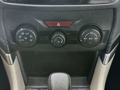 Used 2023 Subaru Forester AWD/4WD image 18