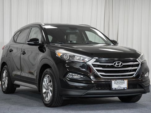 Used 2017 Hyundai Tucson SE Plus image 1