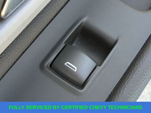 Used 2022 GMC Terrain SLT w/ Infotainment Package II image 42