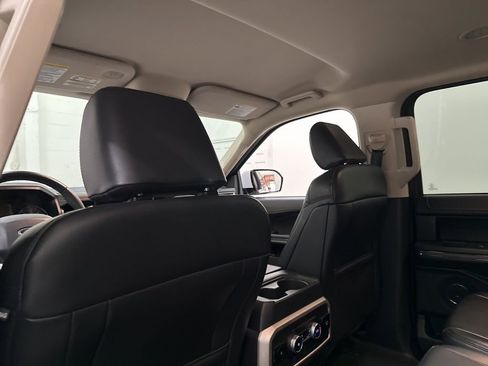 Used 2024 Ford Expedition XLT RWD image 51