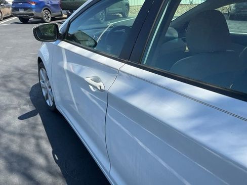 Used 2013 Hyundai Elantra Limited image 9