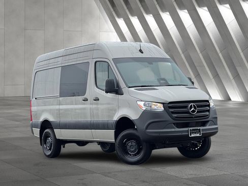 New 2026 Mercedes-Benz Sprinter 2500 image 2