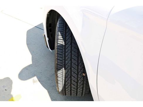 Used 2025 Toyota Camry SE image 28