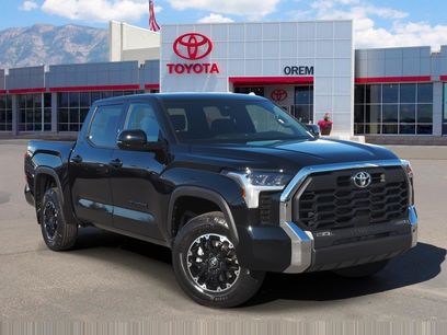 New 2026 Toyota Tundra SR5 w/ TRD Off-Road Package