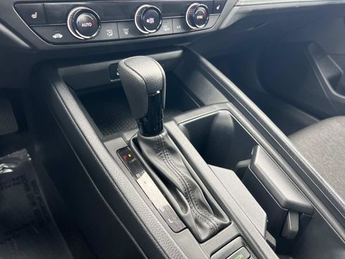 Certified 2023 Honda Accord EX image 15