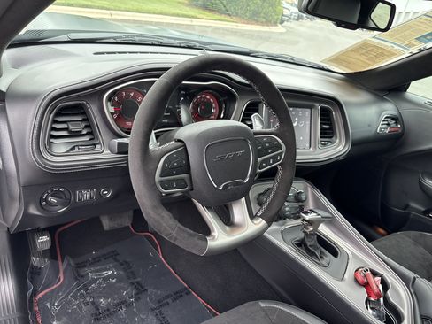 Used 2023 Dodge Challenger SRT Hellcat RWD image 21