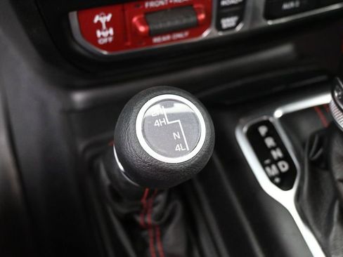 Used 2023 Jeep Gladiator Rubicon w/ LED Lighting Group AWD/4WD image 23