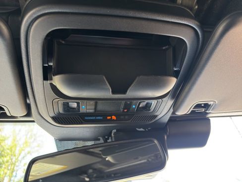 New 2026 Ford Bronco Outer Banks w/ Sasquatch Package AWD/4WD image 25