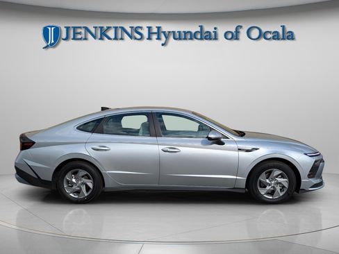 New 2026 Hyundai Sonata SE image 2