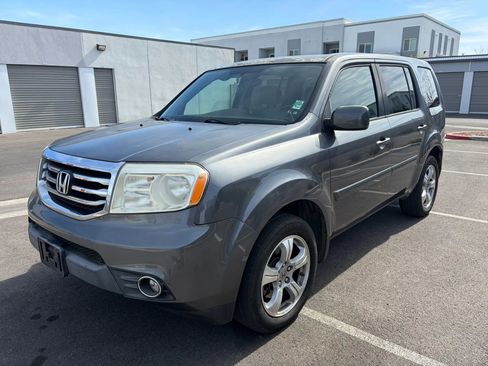 Used 2013 Honda Pilot EX image 2