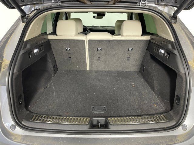 Used 2021 Buick Envision Avenir w/ Technology Package II AWD/4WD image 17