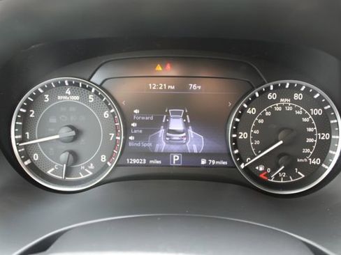 Used 2021 Nissan Armada SL w/ Captain's Chairs Package RWD image 21