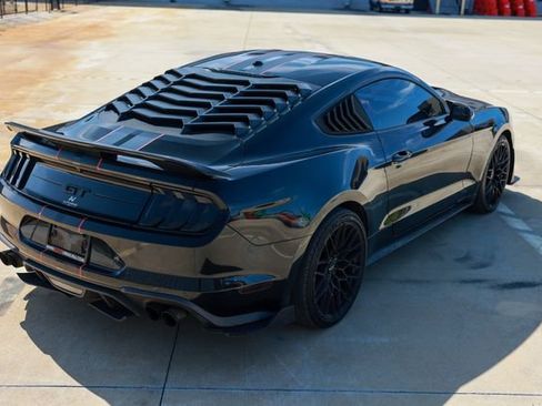 Used 2020 Ford Mustang GT RWD image 14
