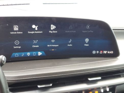 Used 2024 Cadillac XT4 Premium Luxury image 23