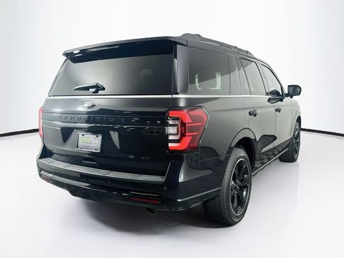 Used 2024 Ford Expedition Limited AWD/4WD image 9