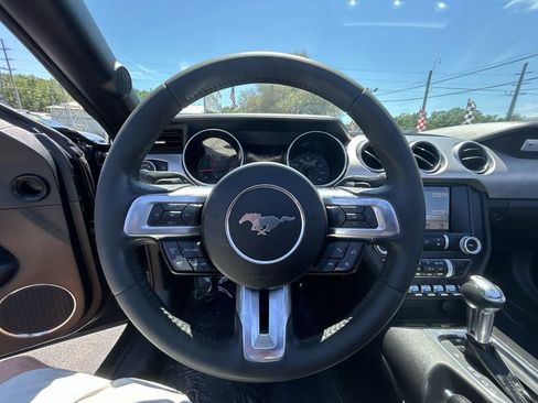 Used 2019 Ford Mustang Premium RWD image 15