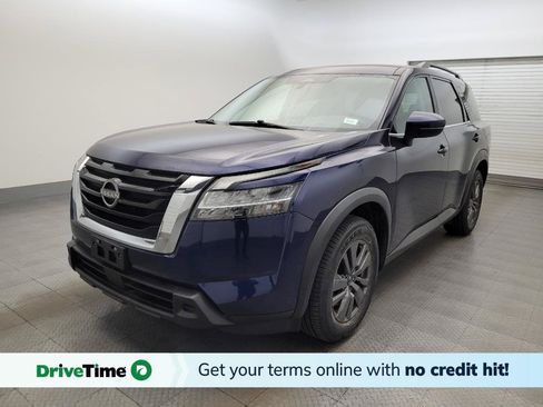 Used 2022 Nissan Pathfinder SV AWD/4WD image 1
