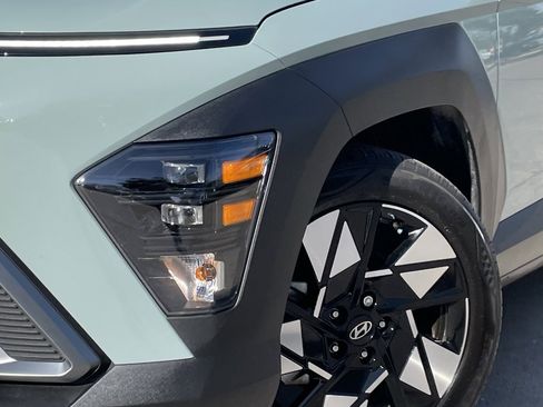 Used 2025 Hyundai Kona SEL image 8