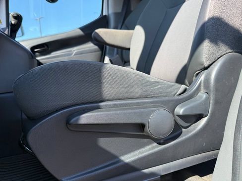 Used 2017 Nissan NV200 SV w/ Technology Package FWD image 9