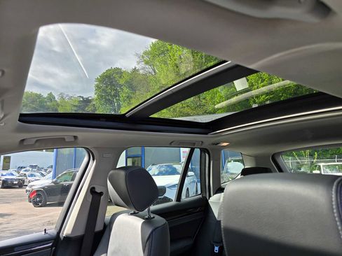 Used 2016 BMW X3 xDrive28i AWD/4WD image 22