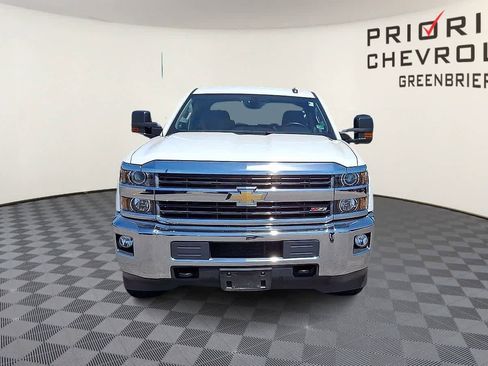 Used 2016 Chevrolet Silverado 2500 LT w/ LT Convenience Package AWD/4WD image 3