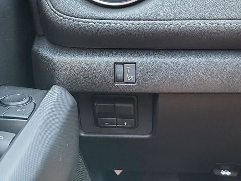 New 2025 Chevrolet Colorado LT w/ Advanced Trailering Package image 17