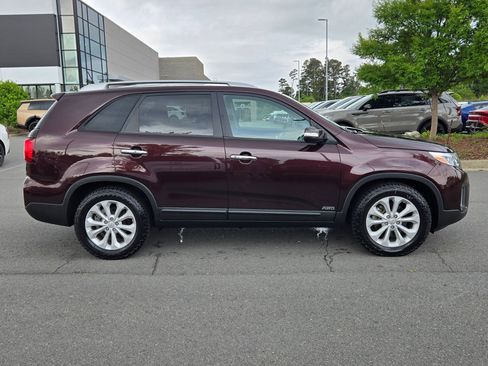 Used 2015 Kia Sorento EX AWD/4WD image 8