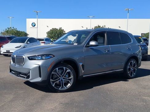 New 2026 BMW X5 xDrive40i w/ Climate Comfort Package image 2