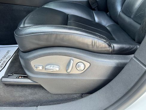 Used 2015 Porsche Cayenne Diesel AWD/4WD image 24