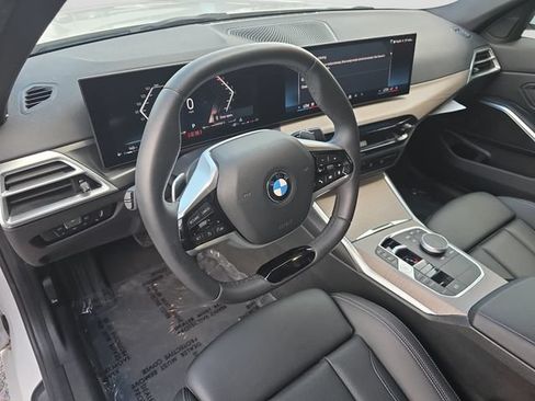Used 2025 BMW 330i Sedan RWD image 13