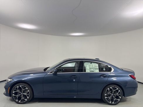 New 2026 BMW 330i xDrive Sedan w/ Premium Package image 4