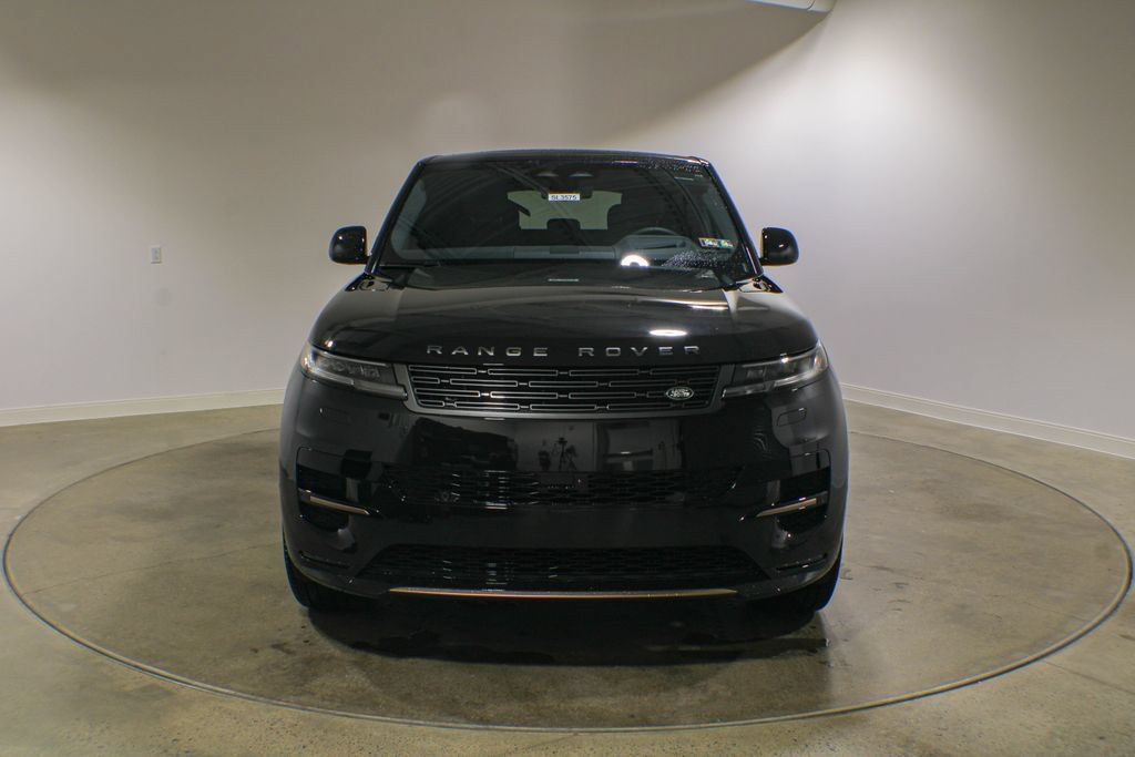 New 2026 Land Rover Range Rover Sport Dynamic SE AWD/4WD image 2