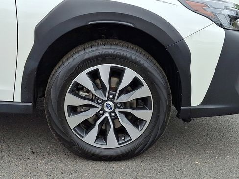 Certified 2023 Subaru Outback Limited AWD/4WD image 8