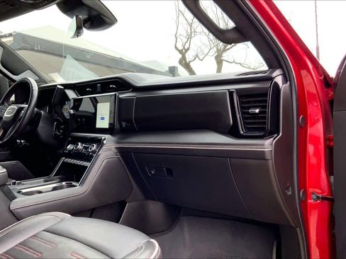 Certified 2024 GMC Sierra 2500 AT4X w/ AT4X AEV Edition image 18