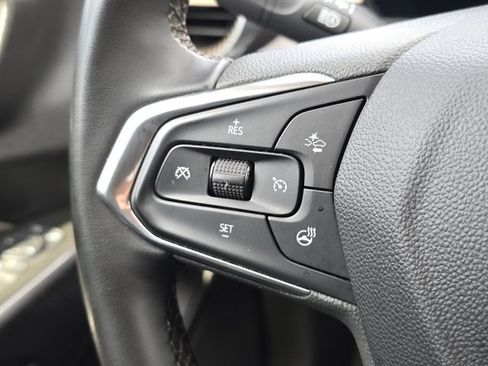 Used 2024 Chevrolet Trax ACTIV FWD image 33