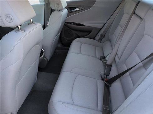 Used 2025 Chevrolet Malibu LT image 16