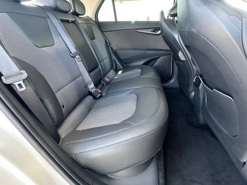Used 2023 Kia Niro Wind FWD image 19