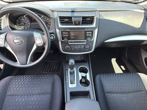 Used 2017 Nissan Altima 2.5 S w/ Power Driver Seat Package FWD image 27