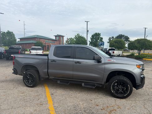 Used 2021 Chevrolet Silverado 1500 Custom Trail Boss image 4