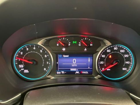 Used 2021 Chevrolet Equinox LT image 25