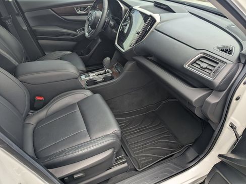 Used 2024 Subaru Ascent Touring AWD/4WD image 12