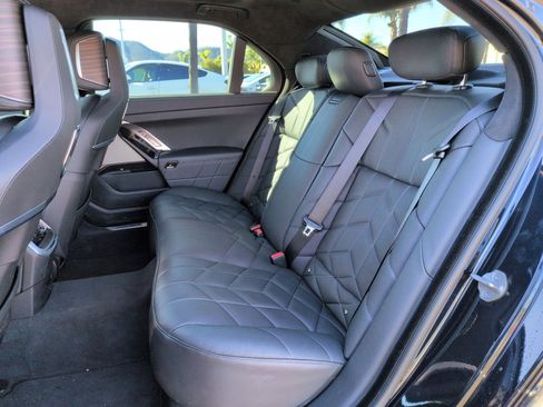 Certified 2024 BMW 760i xDrive 760i xDrive w/ Premium Package 2 image 30