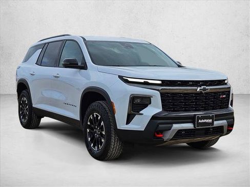 New 2026 Chevrolet Traverse Z71 w/ Enhanced Driving Package AWD/4WD image 7
