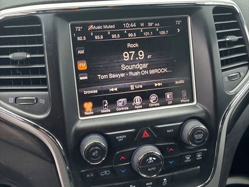 Used 2015 Jeep Grand Cherokee Altitude image 15