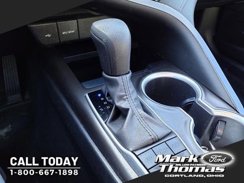 Used 2022 Toyota Camry LE image 13