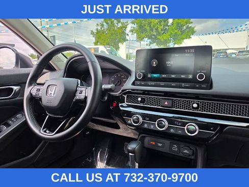 Used 2022 Honda Civic EX image 13