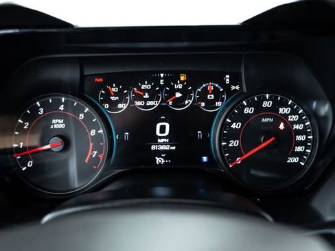 Used 2018 Chevrolet Camaro SS image 25